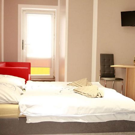 Amaya Motel Berlin Room photo